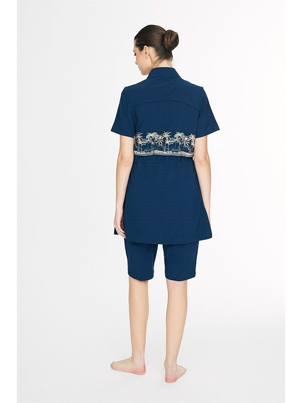 Petrol Vaha Koleksiyonu Desenli Lacivert 5 Parça Yarı Kapalı Mayo Takımı 6026-6