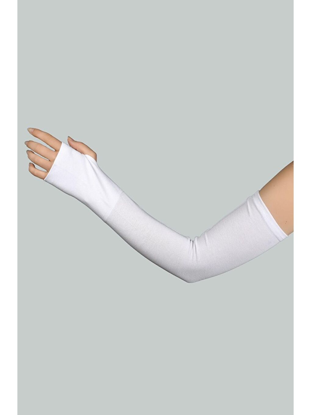 Beyaz Kesik Parmak Geçmeli Penye Tesettür Kolluk