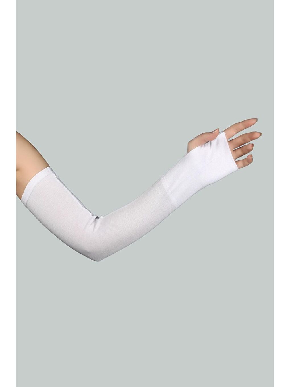 Beyaz Kesik Parmak Geçmeli Penye Tesettür Kolluk-1