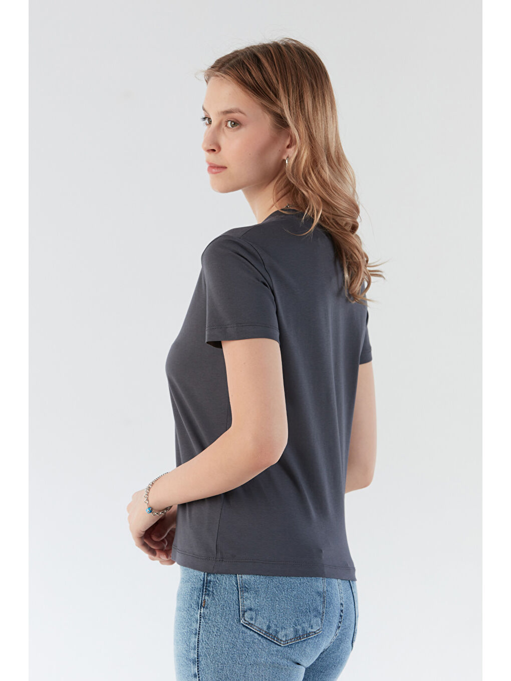 Antrasit Kiraz Ve Fiyonk Baskılı Bisiklet Yaka Tişört-3