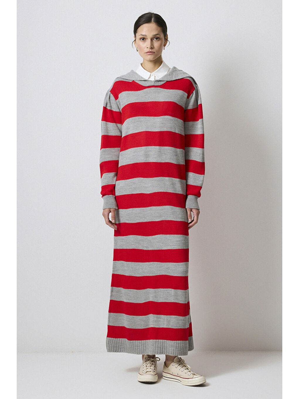 Kırmızı Geniş Yakalı Çizgili Triko Elbise-1