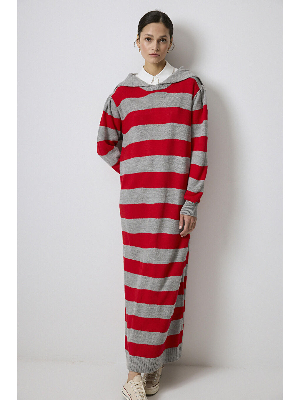 Kırmızı Geniş Yakalı Çizgili Triko Elbise-3