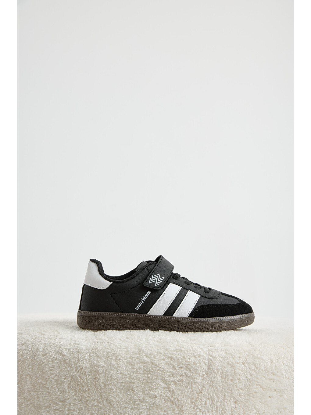 Çocuk Unisex Siyah Beyaz Termo Taban Yanı Şeritli Cırtlı Bağcıklı Sneaker-1