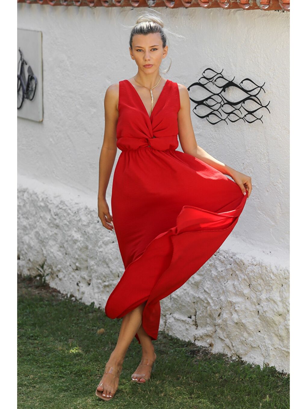 Kırmızı Askılı Önden Düğüm Bağlamalı Long Fit Dokuma Casual Elbise-3