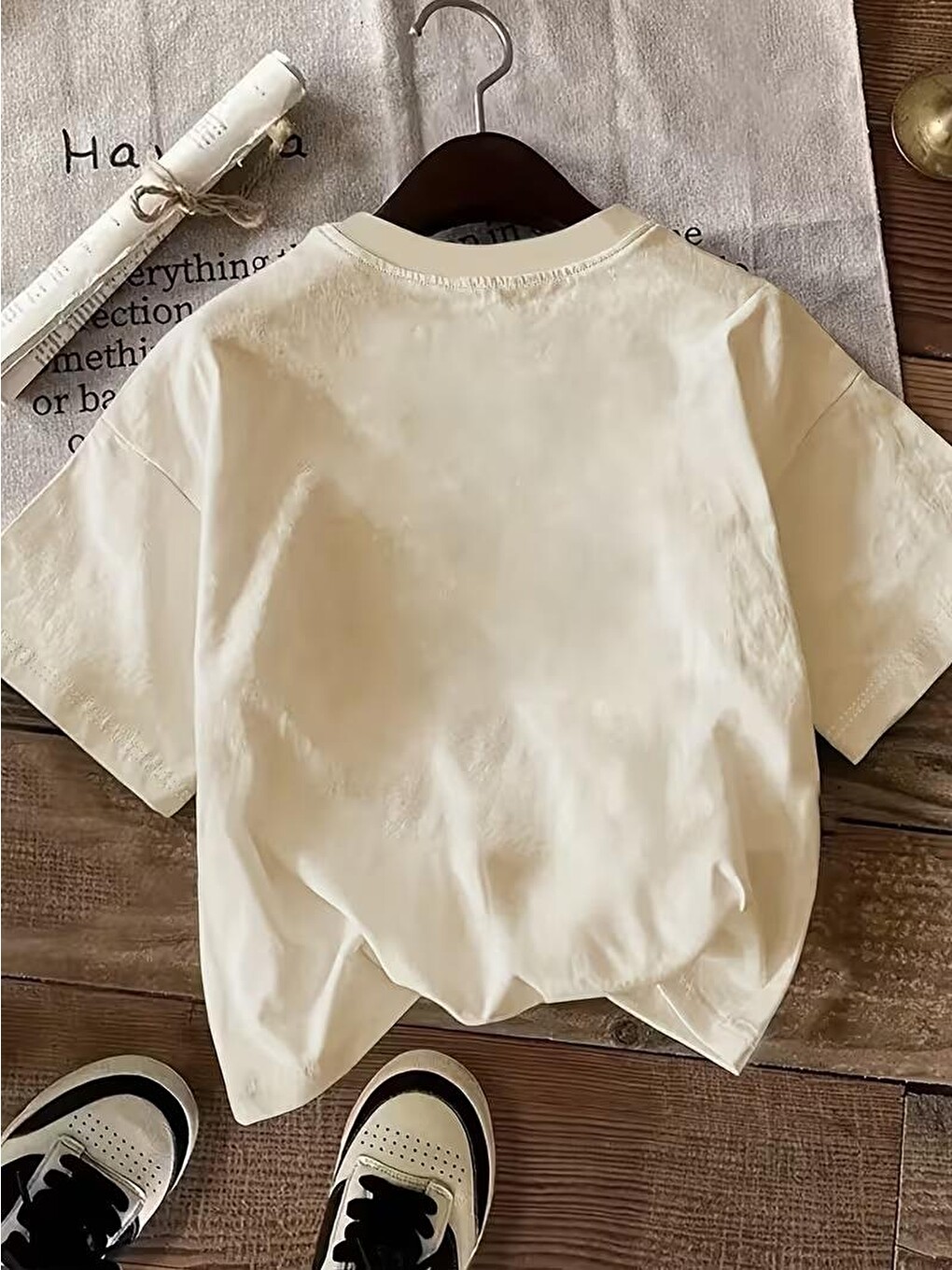 Bej Sevimli Panda Grafikli İpli Cep Detaylı Kısa Kollu Oversize Unisex Bisiklet Yaka Tişört-1