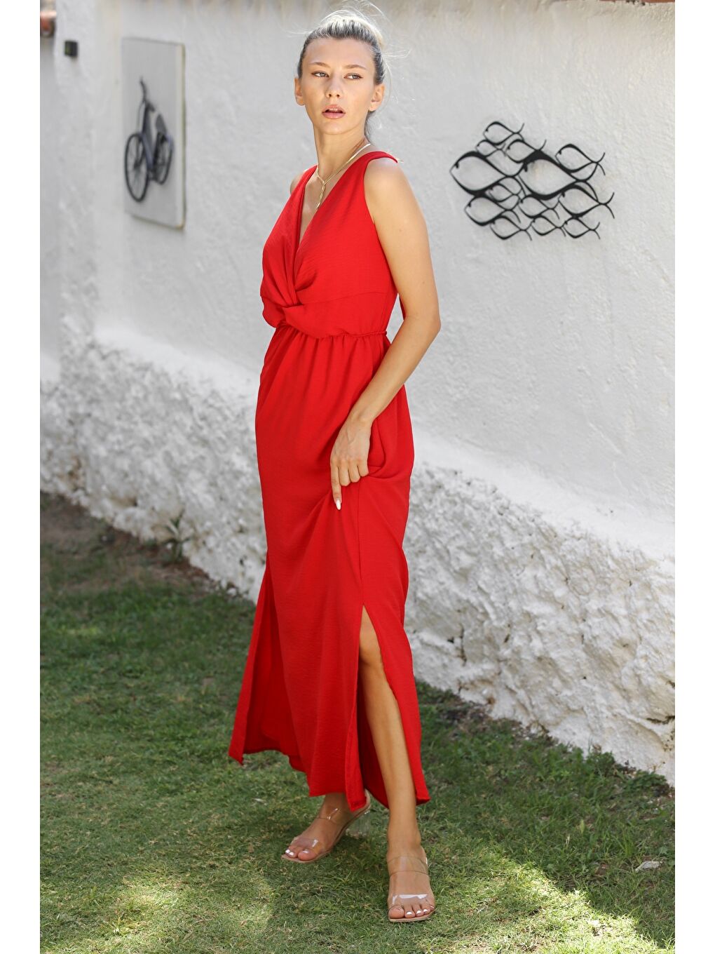 Kırmızı Askılı Önden Düğüm Bağlamalı Long Fit Dokuma Casual Elbise-6