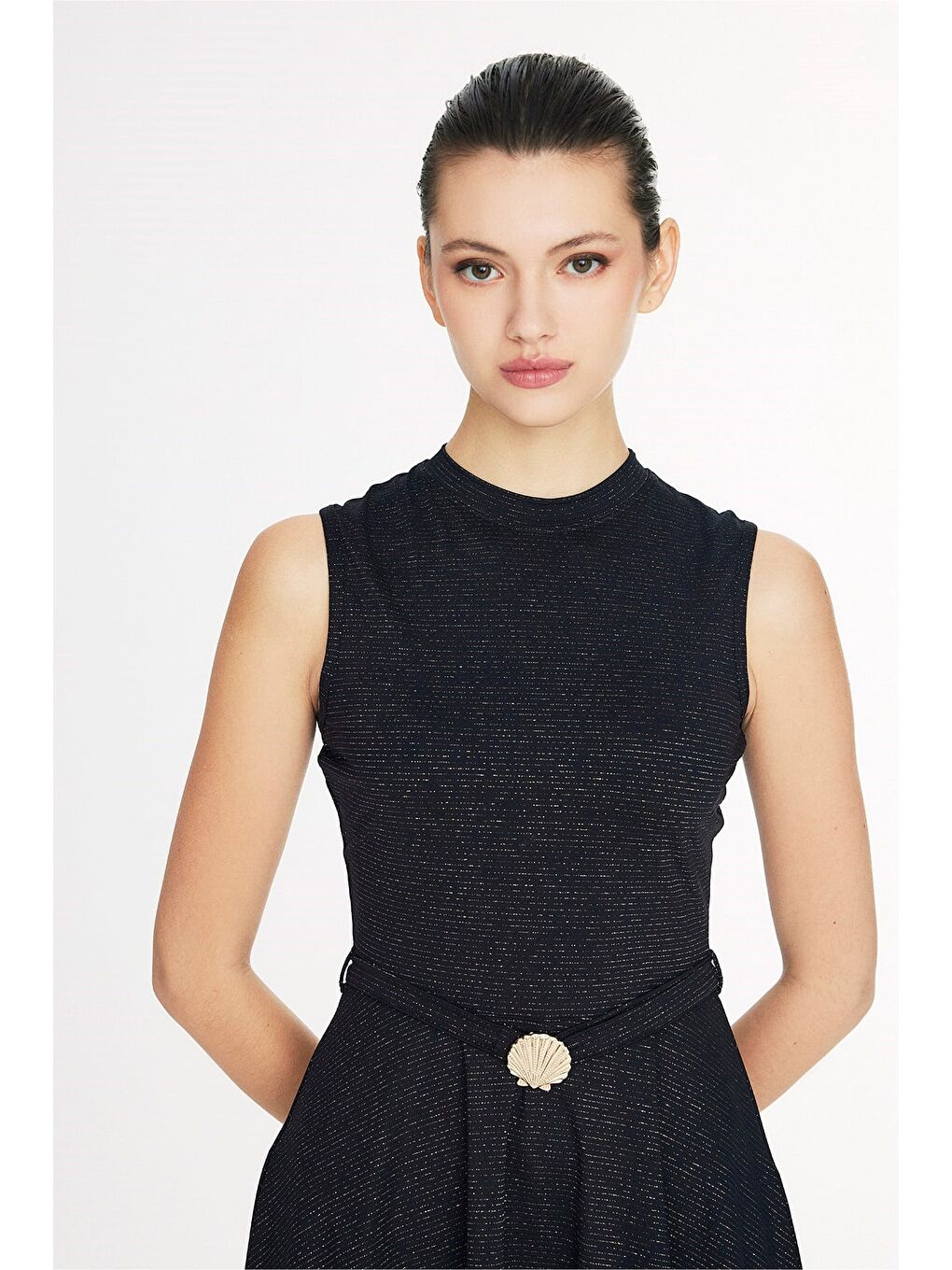 Vaha Koleksiyonu Simli Kumaş Siyah 4 Parça Yarı Kapalı Mayo Takımı 5079-7