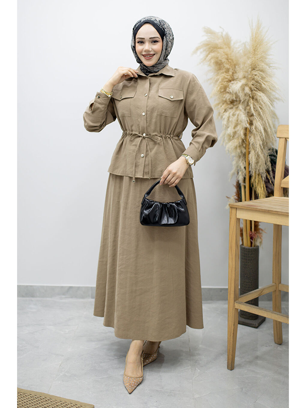 Bej Cepli Beli Büzgülü Etekli Takım TSD260171 Vizon