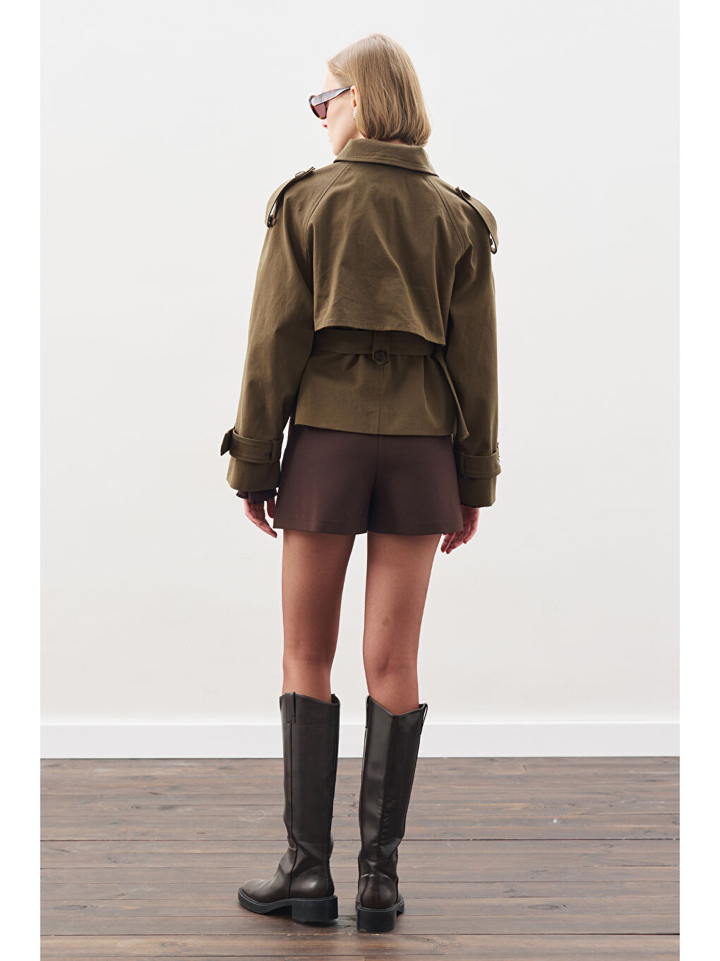 Kemerli Kısa Trençkot Haki-7
