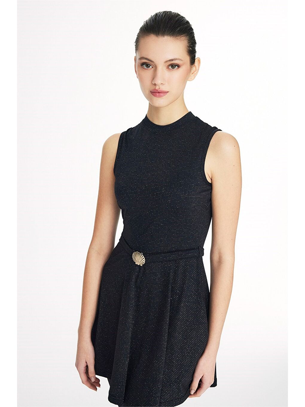 Vaha Koleksiyonu Simli Kumaş Siyah 4 Parça Yarı Kapalı Mayo Takımı 5079-9