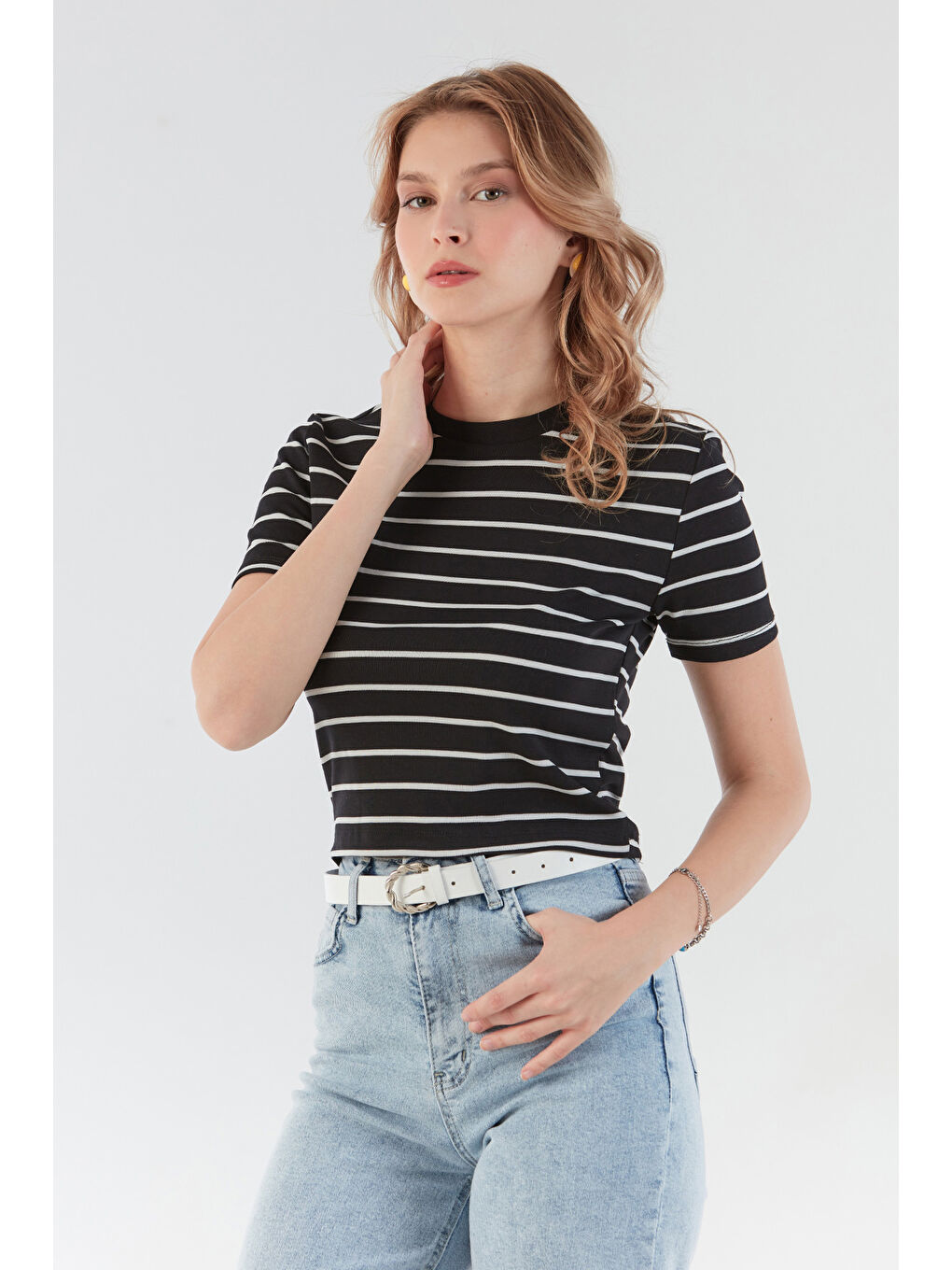 Siyah Basic Çizgili Crop Tişört
