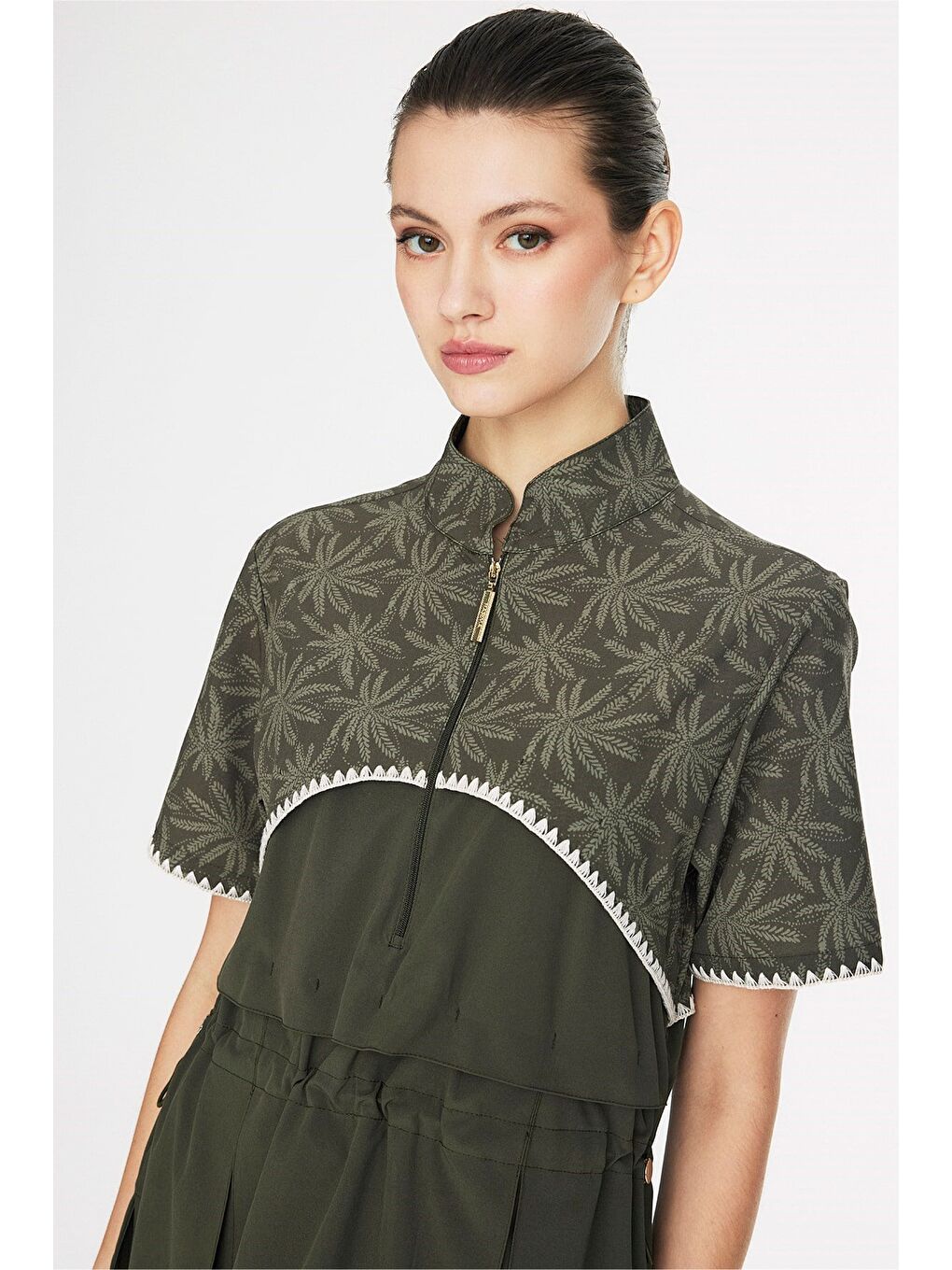 Haki Vaha Koleksiyonu Omuz Ve Kolları Palmiye Desenli Yeşil 5 Parça Yarı Kapalı Mayo Takımı 5094-8