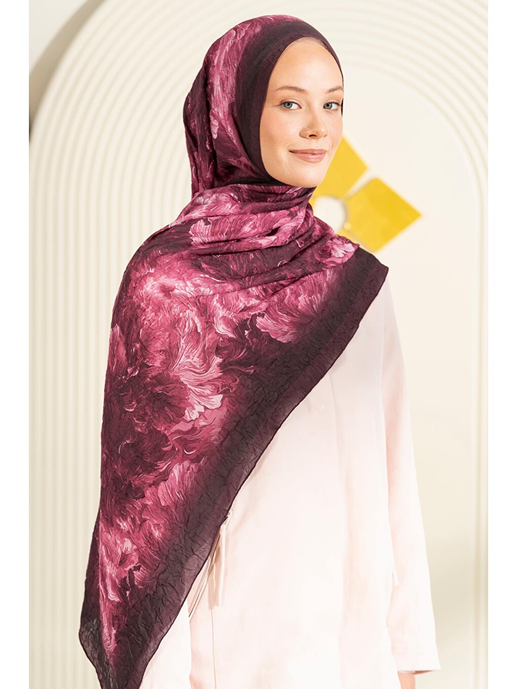 Bordo Desenli Kırışık Dokulu Bloom Soft Şal