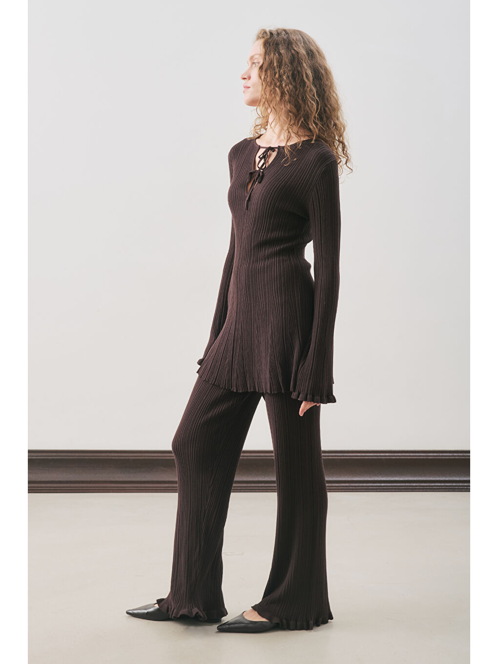 Volanlı Lastik Örgü Tunik Kahverengi-3