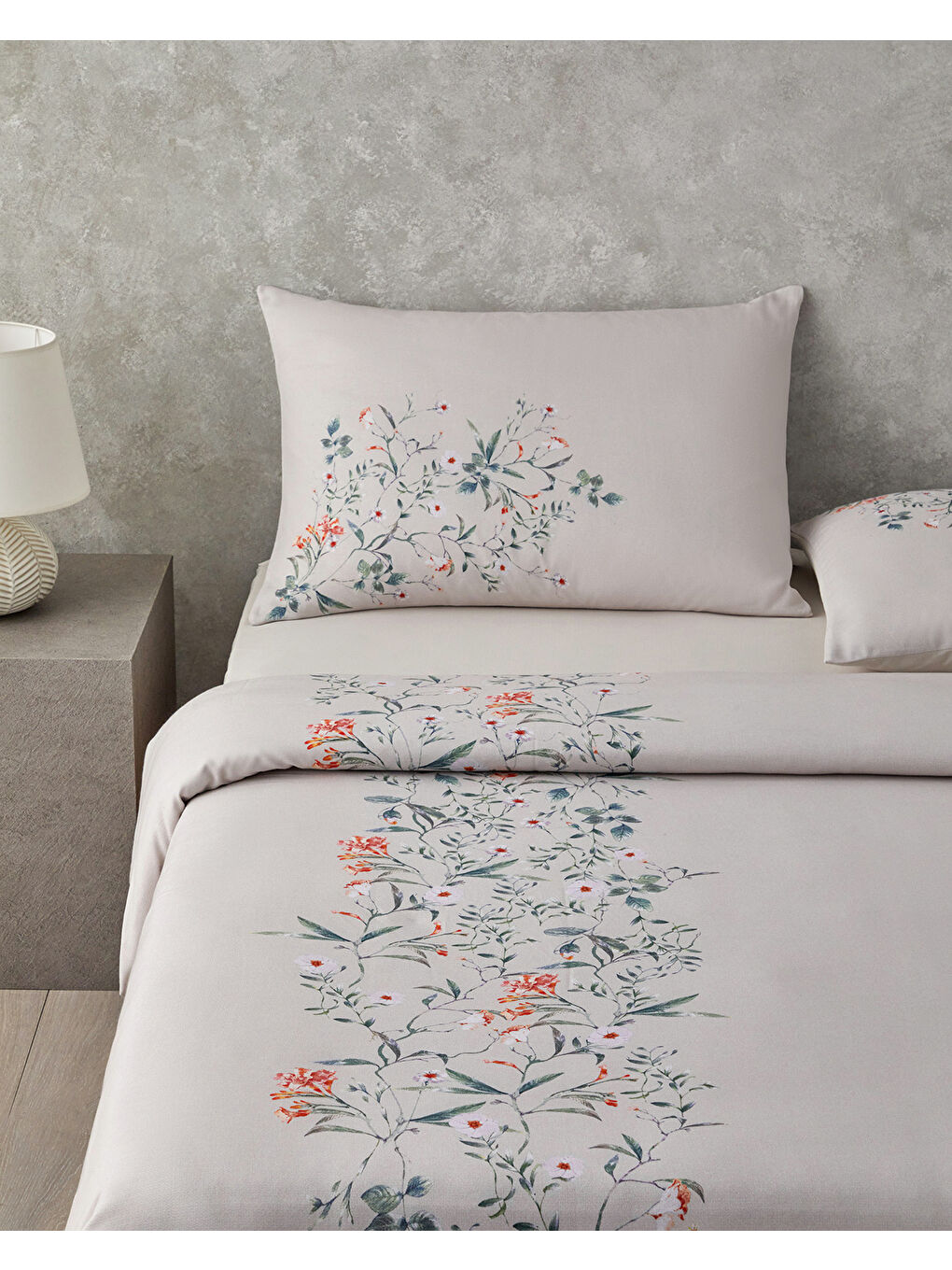 Turkuaz Harmony Garden Krep King Size Nevresim Takımı 240x220 cm Su Yeşili-1