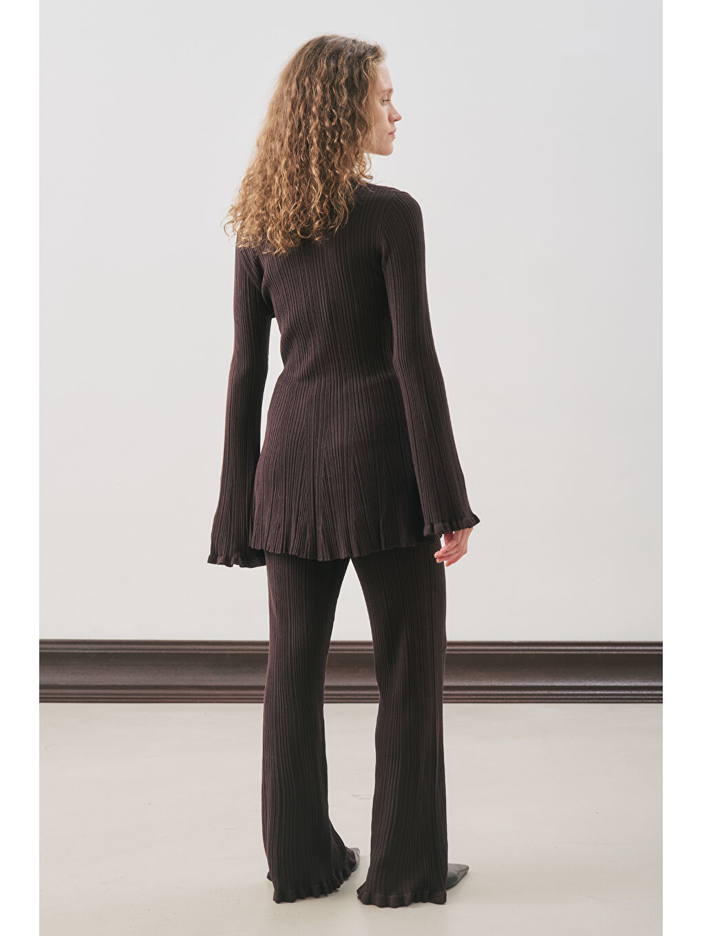 Volanlı Lastik Örgü Tunik Kahverengi-4