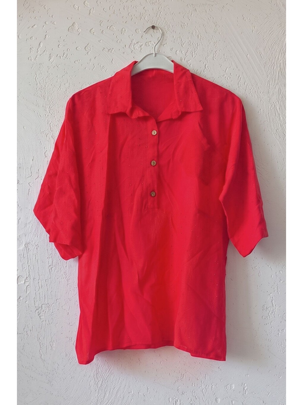 Kırmızı Narçiçeği Gömlek Yaka Kısa Kol Düğmeli File Cepli Brodeli Casual Pamuklu Dokuma Bluz 70 60-1