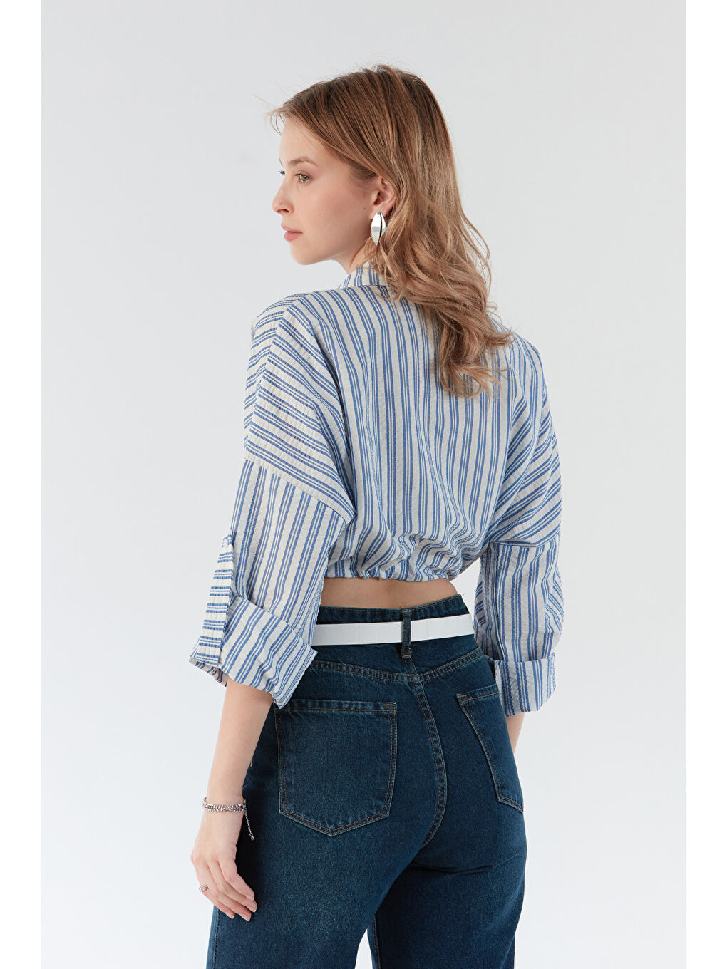 Mavi Çizgili Önü Bağlamalı Crop Gömlek-2