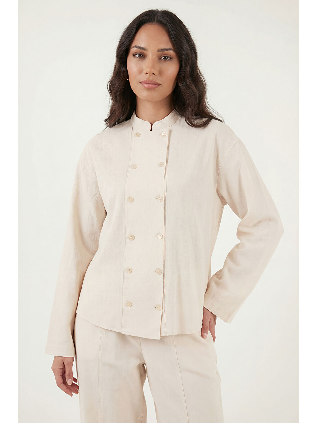 Ekru Pamuklu Hakim Yaka Kruvaze Düğmeli Kadın Takım 6928978-3