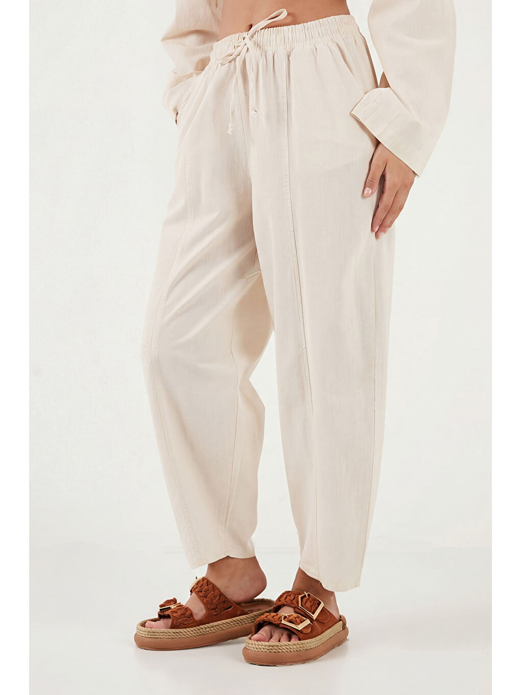 Ekru Pamuklu Hakim Yaka Kruvaze Düğmeli Kadın Takım 6928978-5