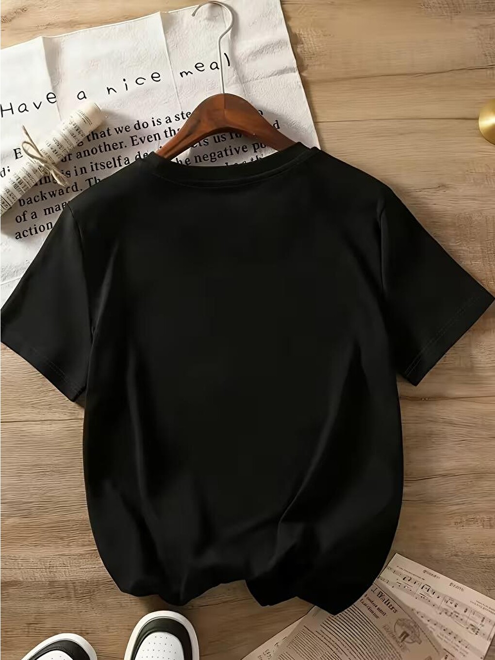 Siyah Sevimli Panda Grafikli İpli Cep Detaylı Kısa Kollu Oversize Unisex Bisiklet Yaka Tişört-1