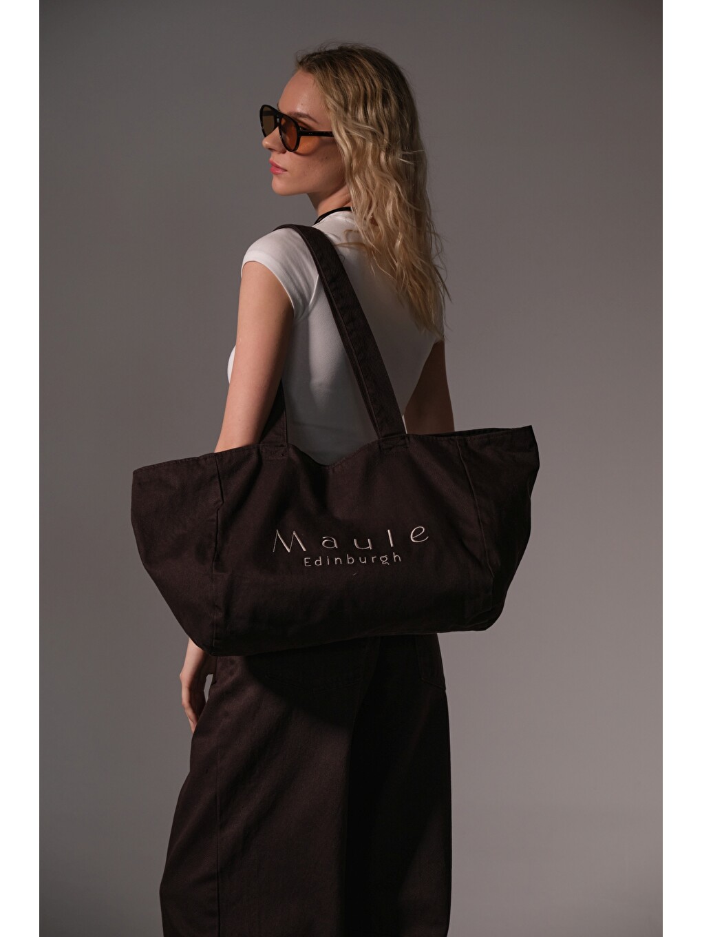 Kahverengi Maule Nakış Detaylı Ortaboy %100 Pamuk İndigo Kadın Omuz Çantası Tote Bag-5