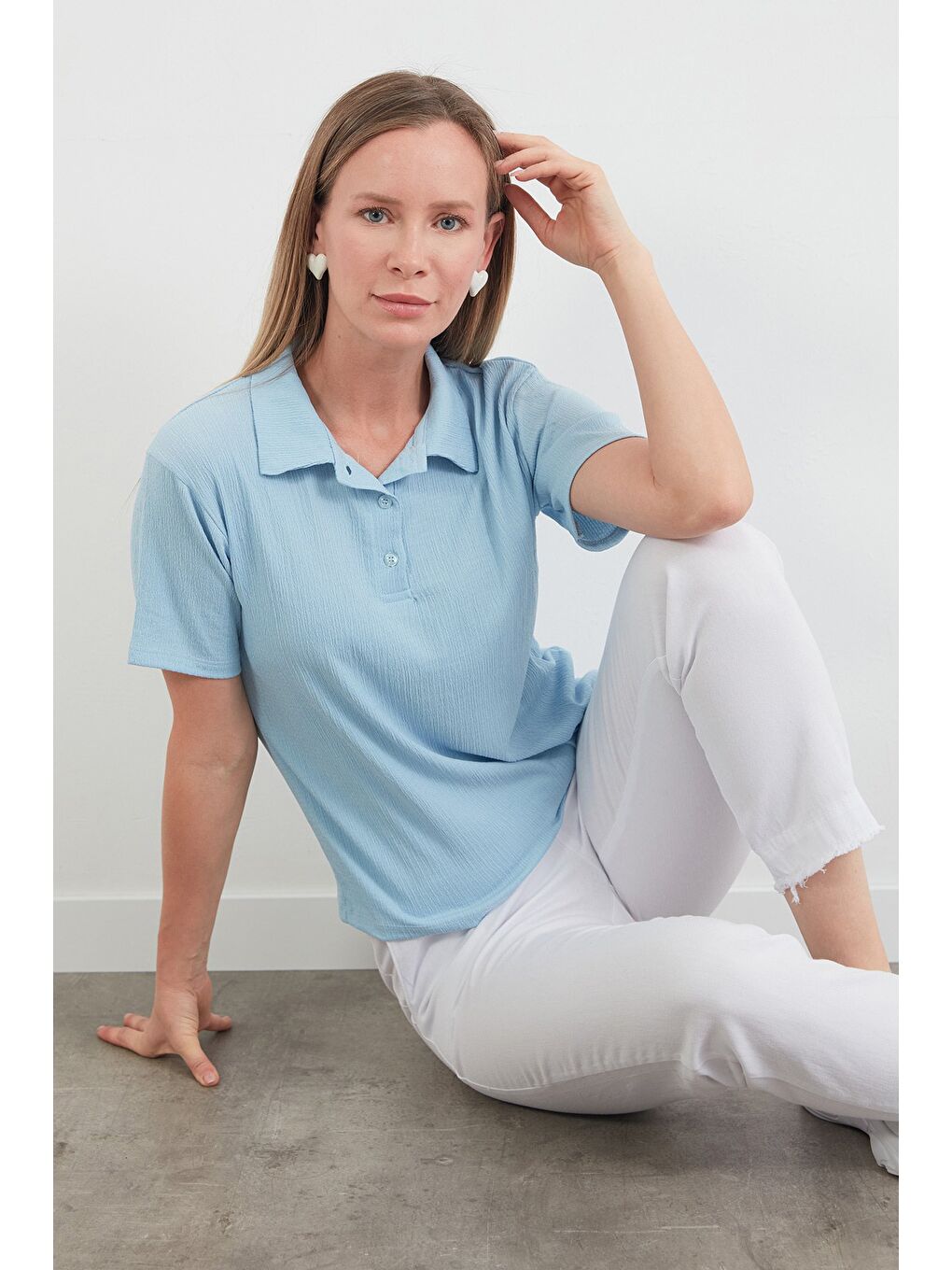 Mavi Bürümcük Kumaş Düğmeli Polo Yaka Tişört