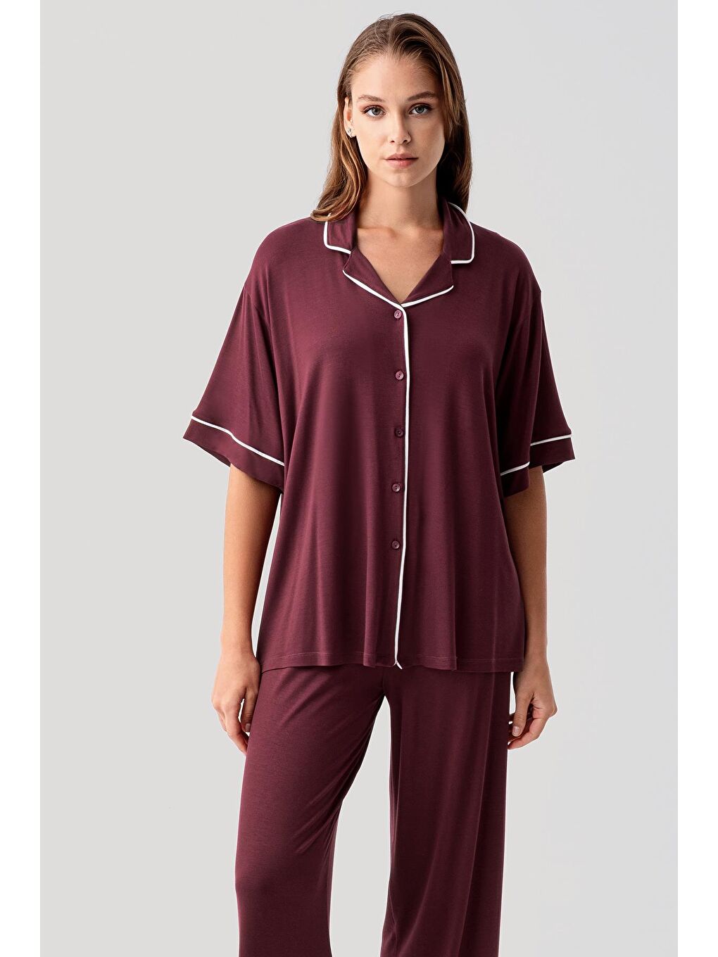 Bordo Kısa Kollu Düğmeli Oversize Esnek Viskoz Pijama Takım 19210-3