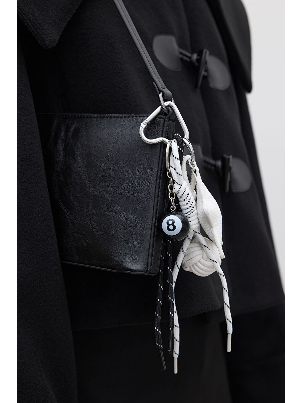 Beyaz Yıldız Detaylı Çanta Charmı Standart