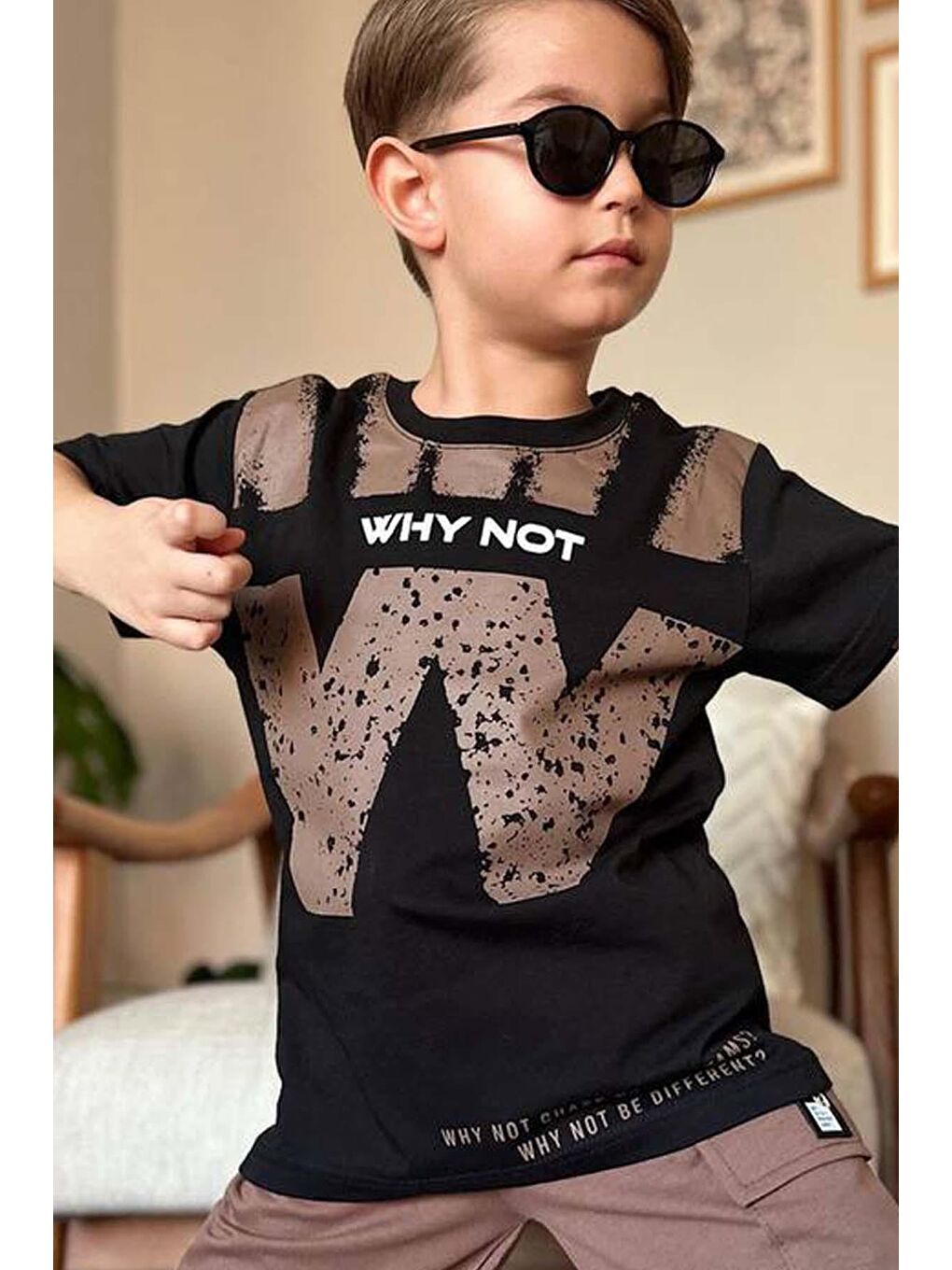 Erkek Çocuk W Harf Why Not Baskılı T-Shirt Kahverengi Şortlu Takım-2
