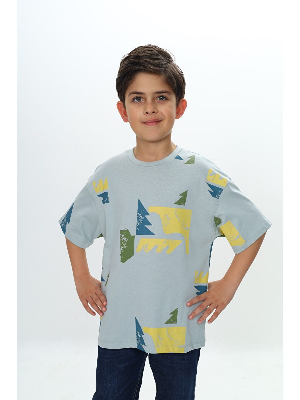 Gri Erkek Çocuk Renkli Grafik Baskılı Tişört-1