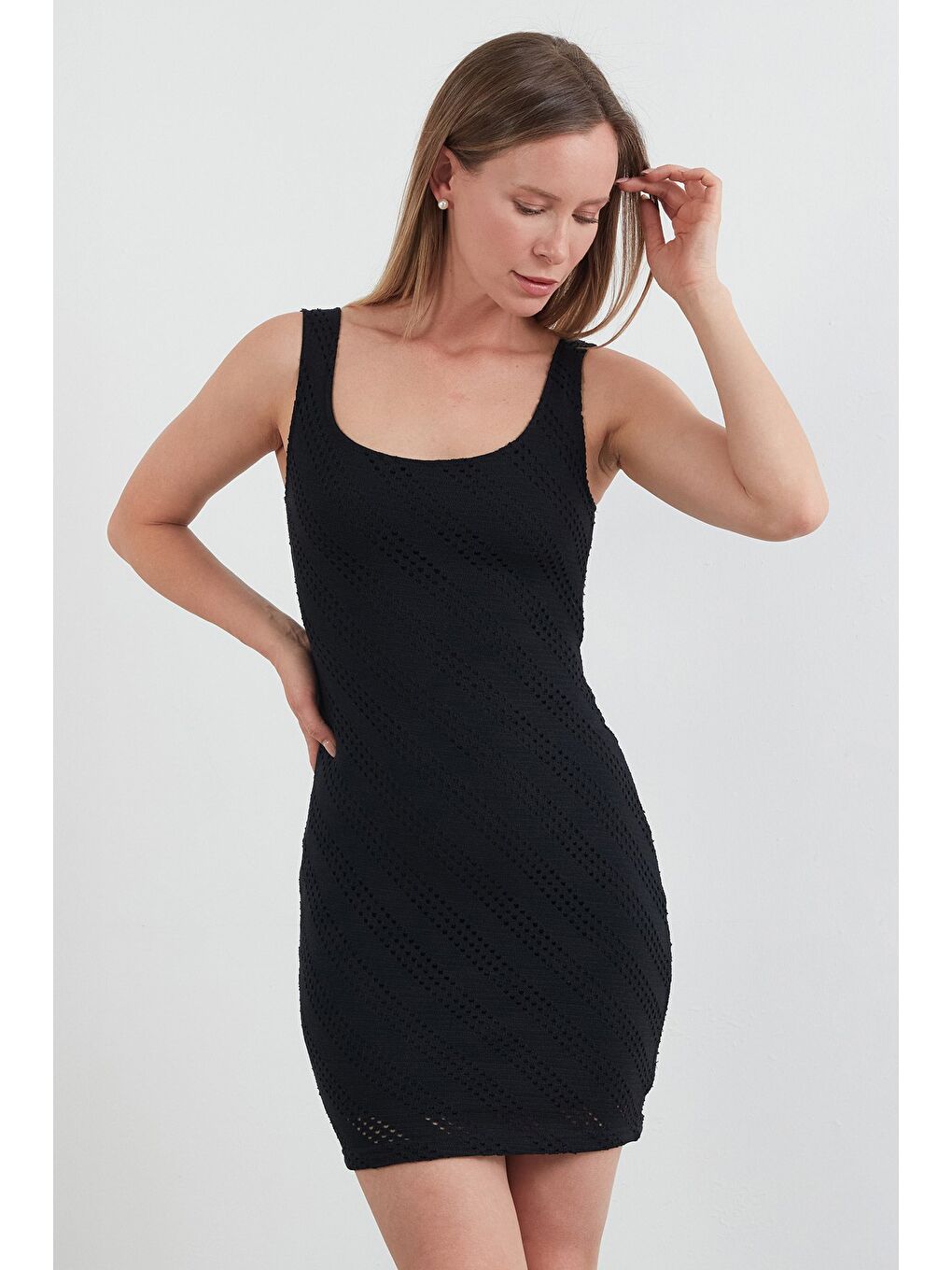 Siyah Kalın Askılı Triko Elbise