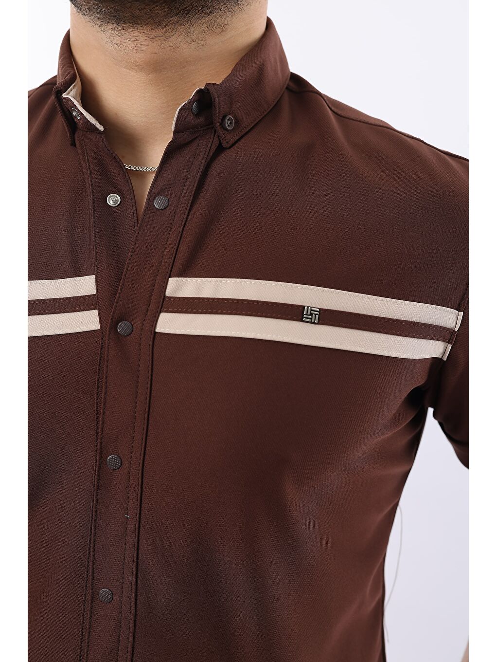 Kahverengi Erkek Kısa Kollu Slim Fit Yazlık Çift Çizgili Gömlek-1