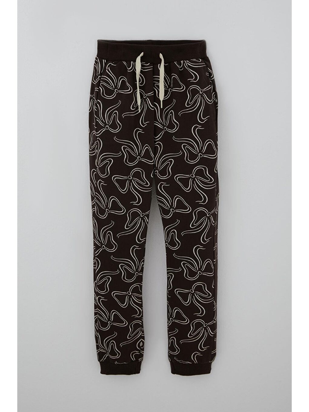 Kahverengi Kız Çocuk Eşofman Takımı Fiyonk Desenli Bağcık Aksesuarlı Koyu Kahve (4-8 Yaş)-2