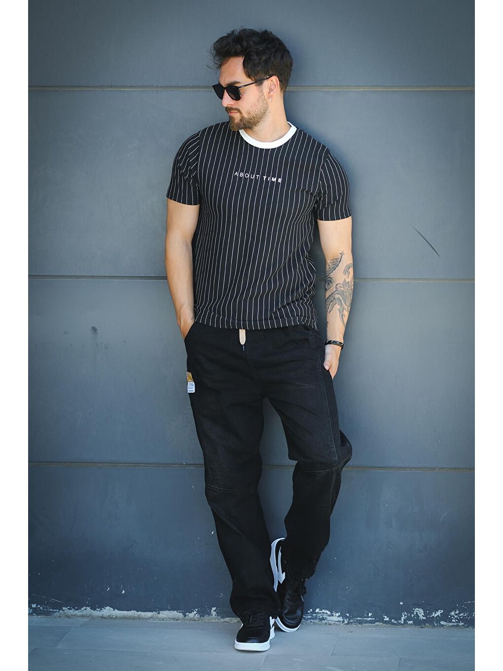 Siyah About Baskılı Çizgili Bisiklet Yaka Slim Fit Erkek Tshirt-1