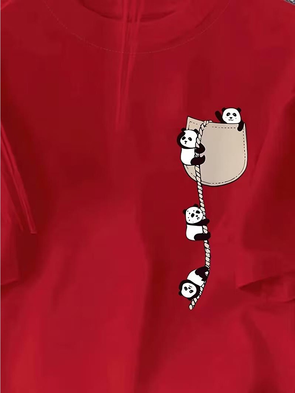 Kırmızı Sevimli Panda Grafikli İpli Cep Detaylı Kısa Kollu Oversize Unisex Bisiklet Yaka Tişört-2
