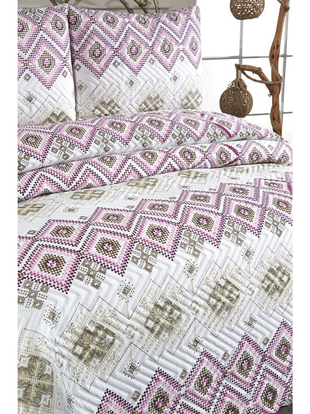 Karışık Ultrasonik Kapitoneli Ferda Çift Kişilik Yatak Örtüsü-2