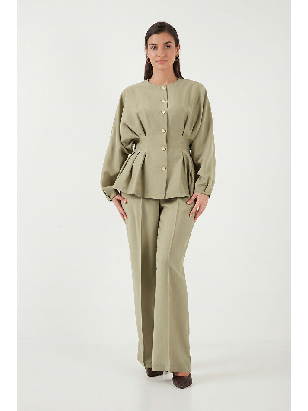 Yeşil Düğmeli Bisiklet Yaka Yüksek Bel Geniş Paça Kadın Takım 6928930-1