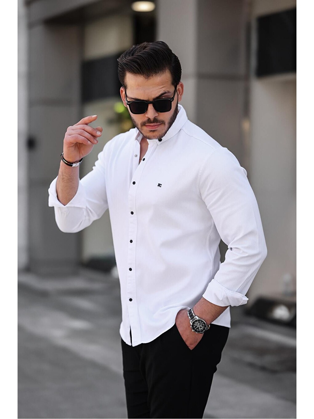 Beyaz Çıtçıtlı Slim Fit Jean Gömlek-2