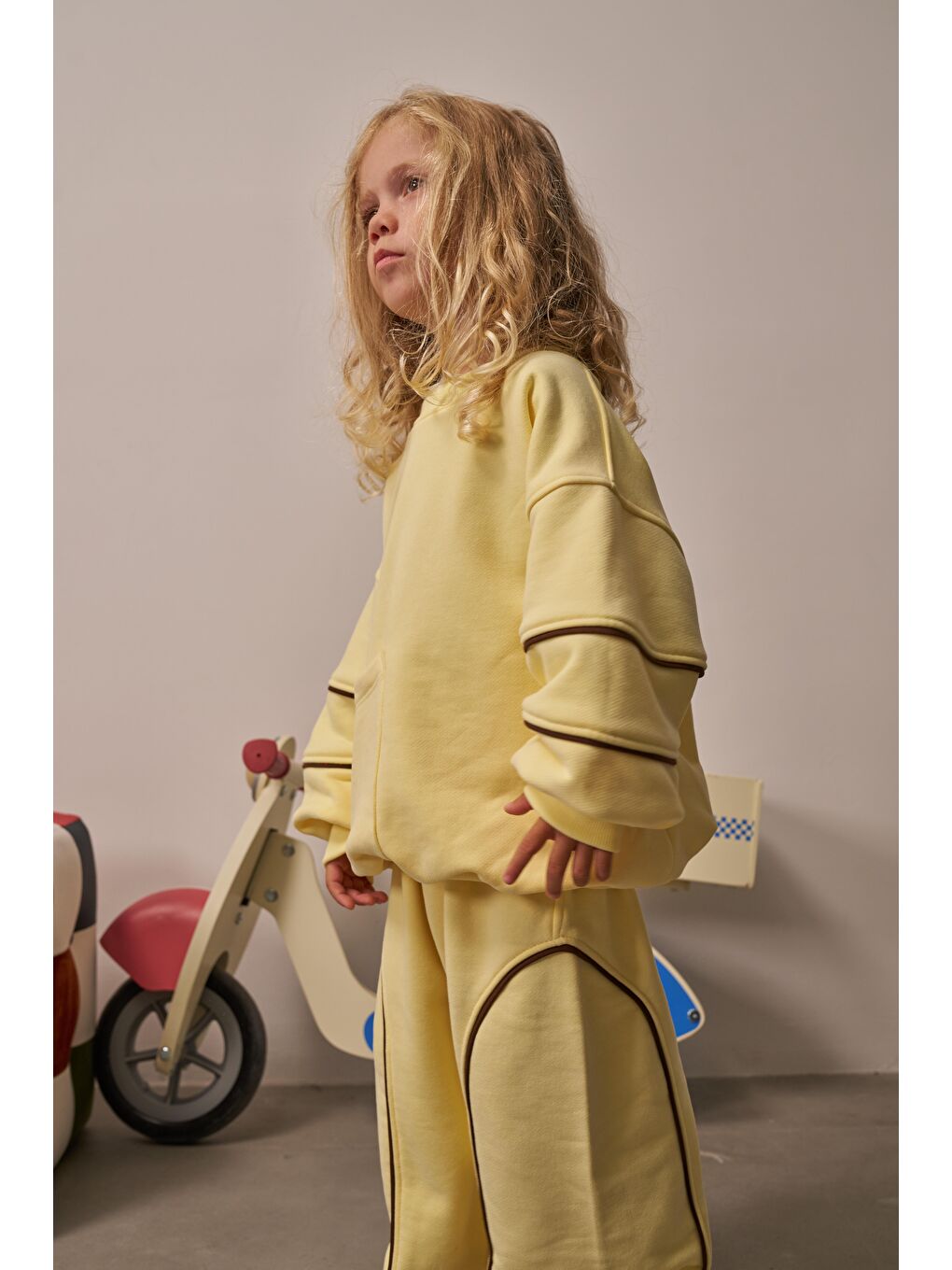 Sarı Asimetrik Cep Detaylı Oversize Çocuk Alt Üst Takım-3