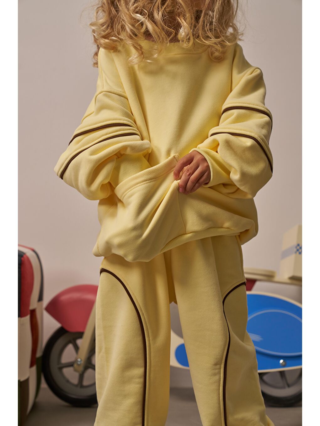 Sarı Asimetrik Cep Detaylı Oversize Çocuk Alt Üst Takım-5