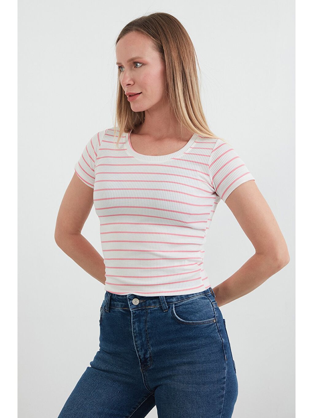 Pembe Çizgili Fitilli Tişört