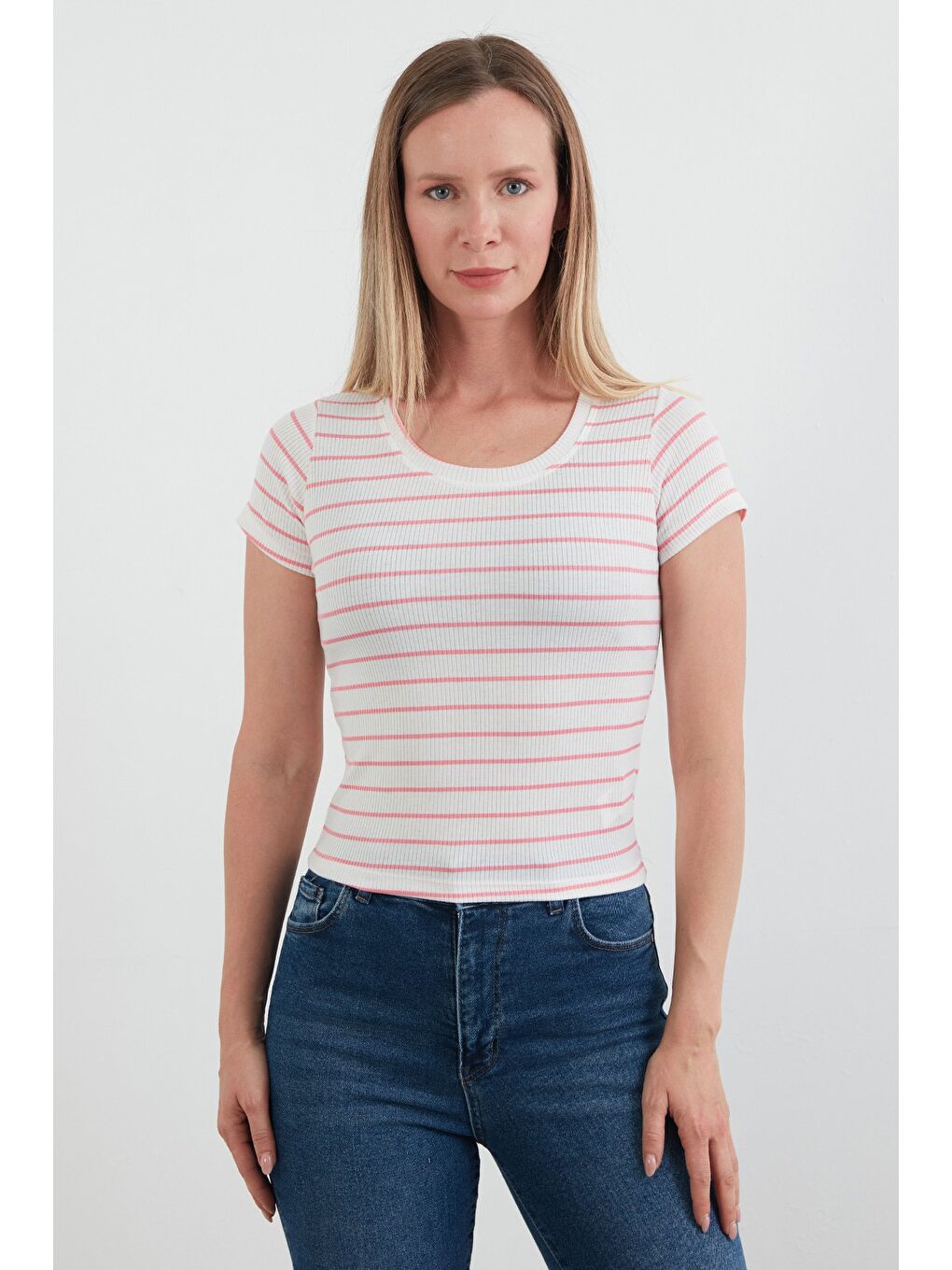 Pembe Çizgili Fitilli Tişört-1