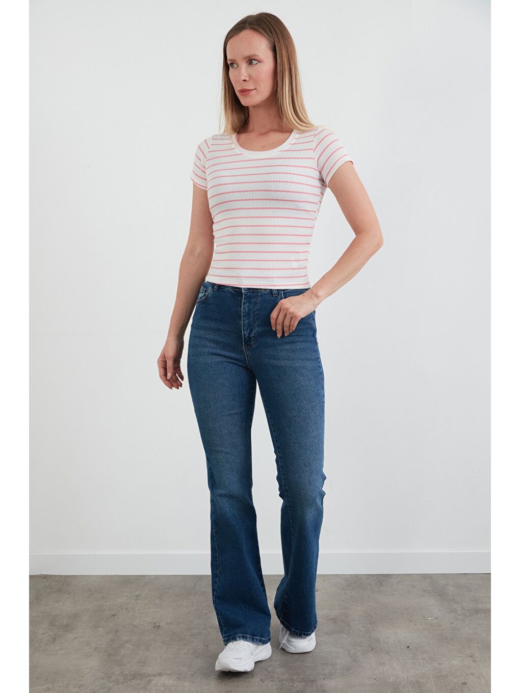 Pembe Çizgili Fitilli Tişört-2