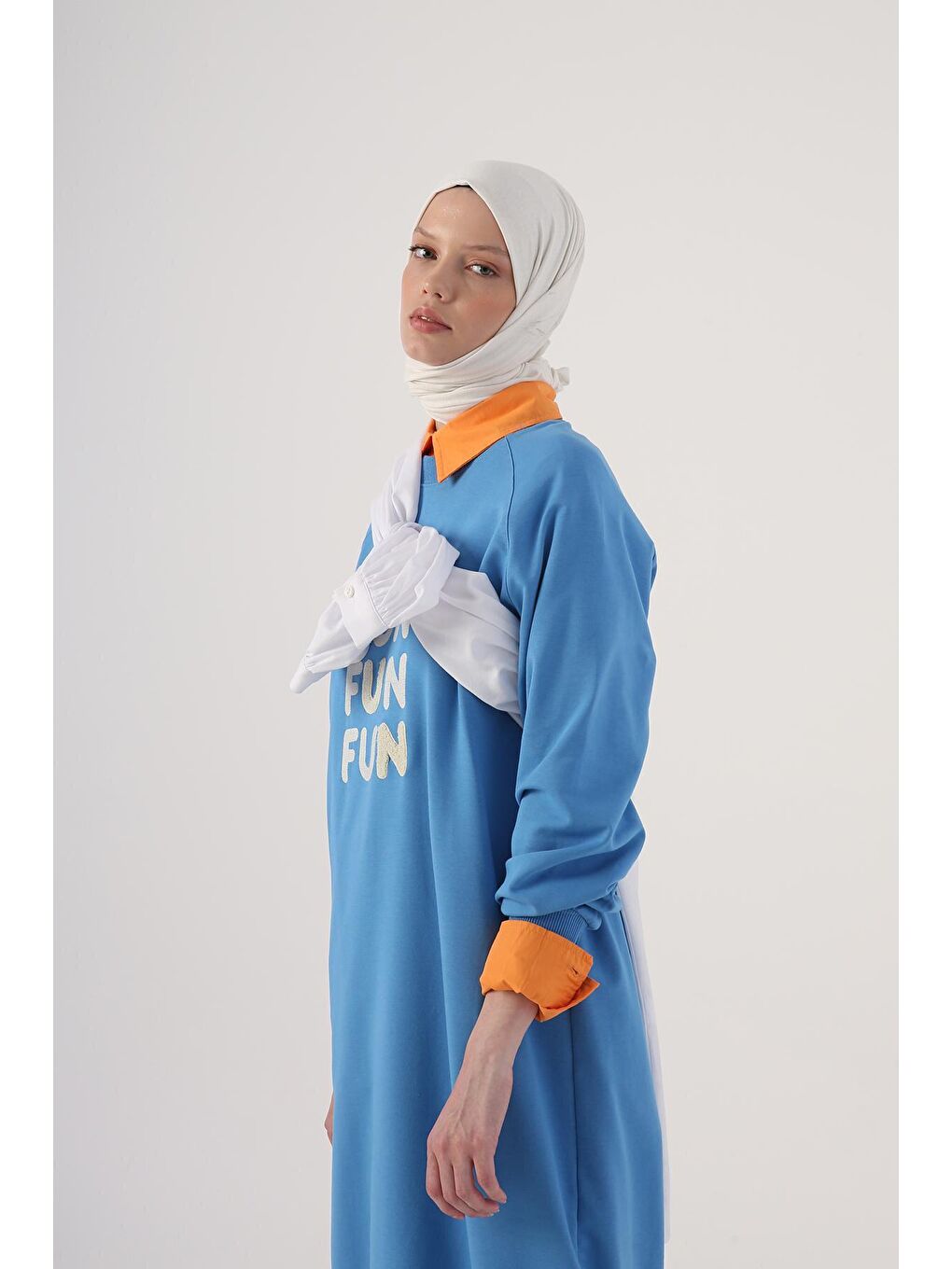 Mavi Saks Yazı Nakışlı Reglan Kol Sweat Tunik