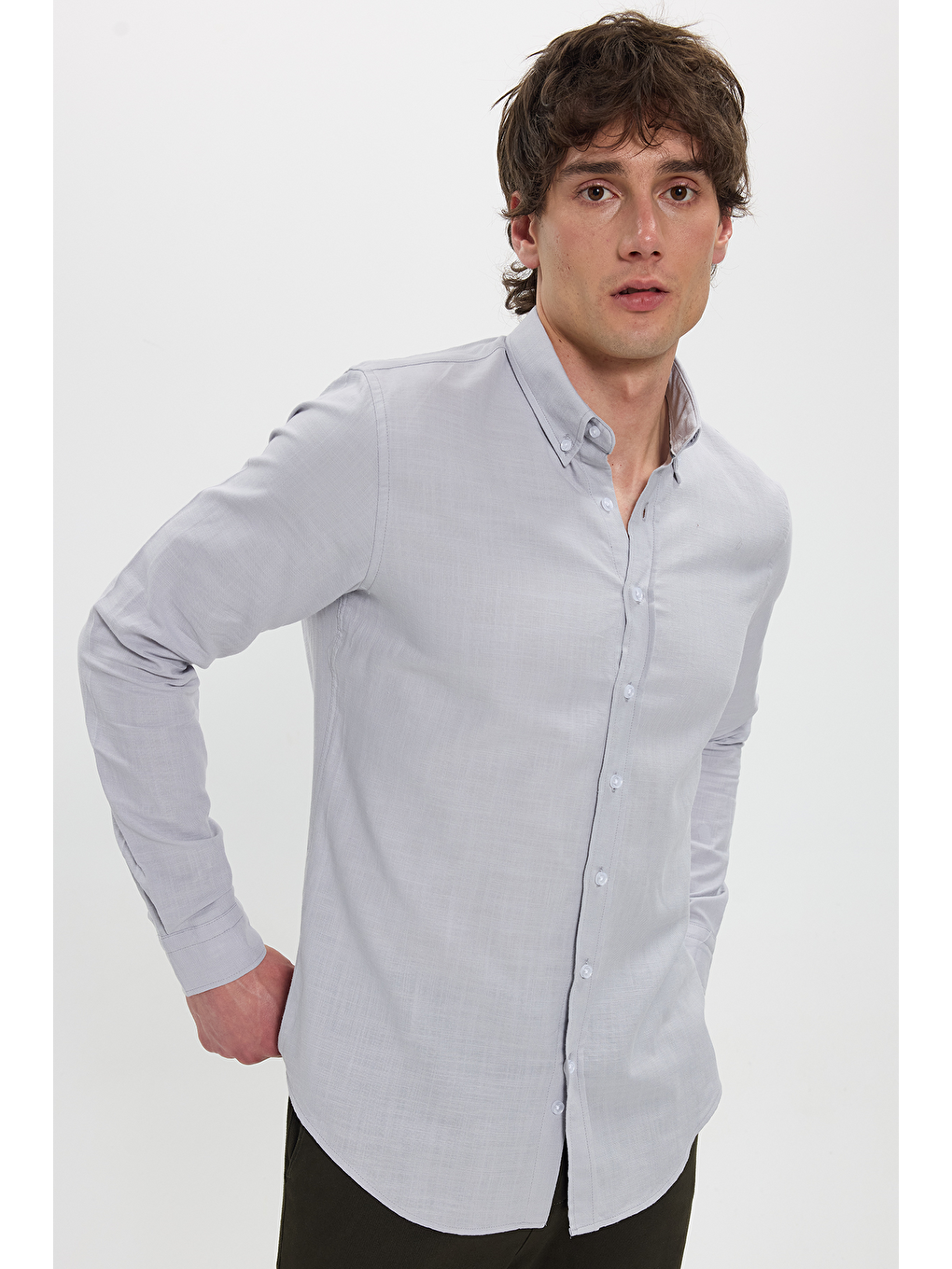 Erkek Slim Fit Dar Kesim %100 Pamuk Düğmeli Yaka Flam Keten Gri Gömlek