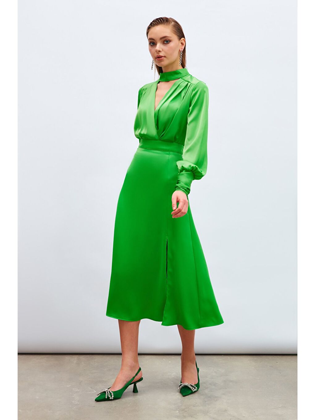 Yırtmaçlı Saten Etek - Yeşil-2