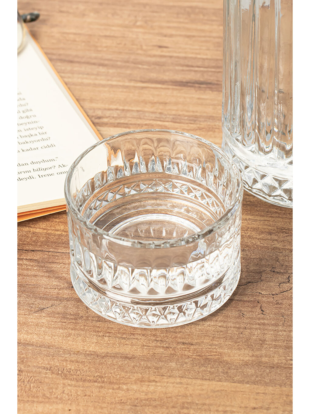 Renksiz 8999 Oslo Cam Kapaklı ve Bardaklı Başucu Sürahisi 800ml-2