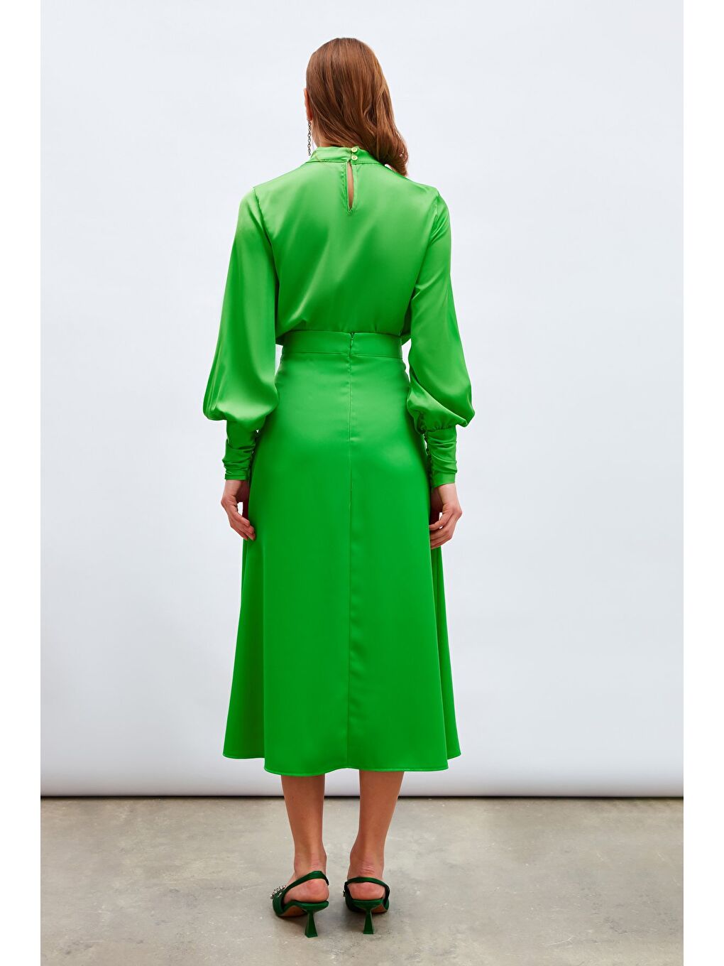 Yırtmaçlı Saten Etek - Yeşil-7