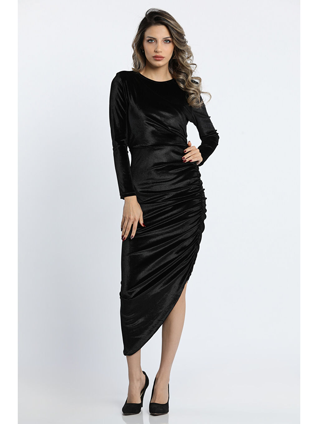 Siyah Kadın Bisiklet Yaka Uzun Kollu Ön Drapeli Kadife Abiye Gece Kıyafeti-1